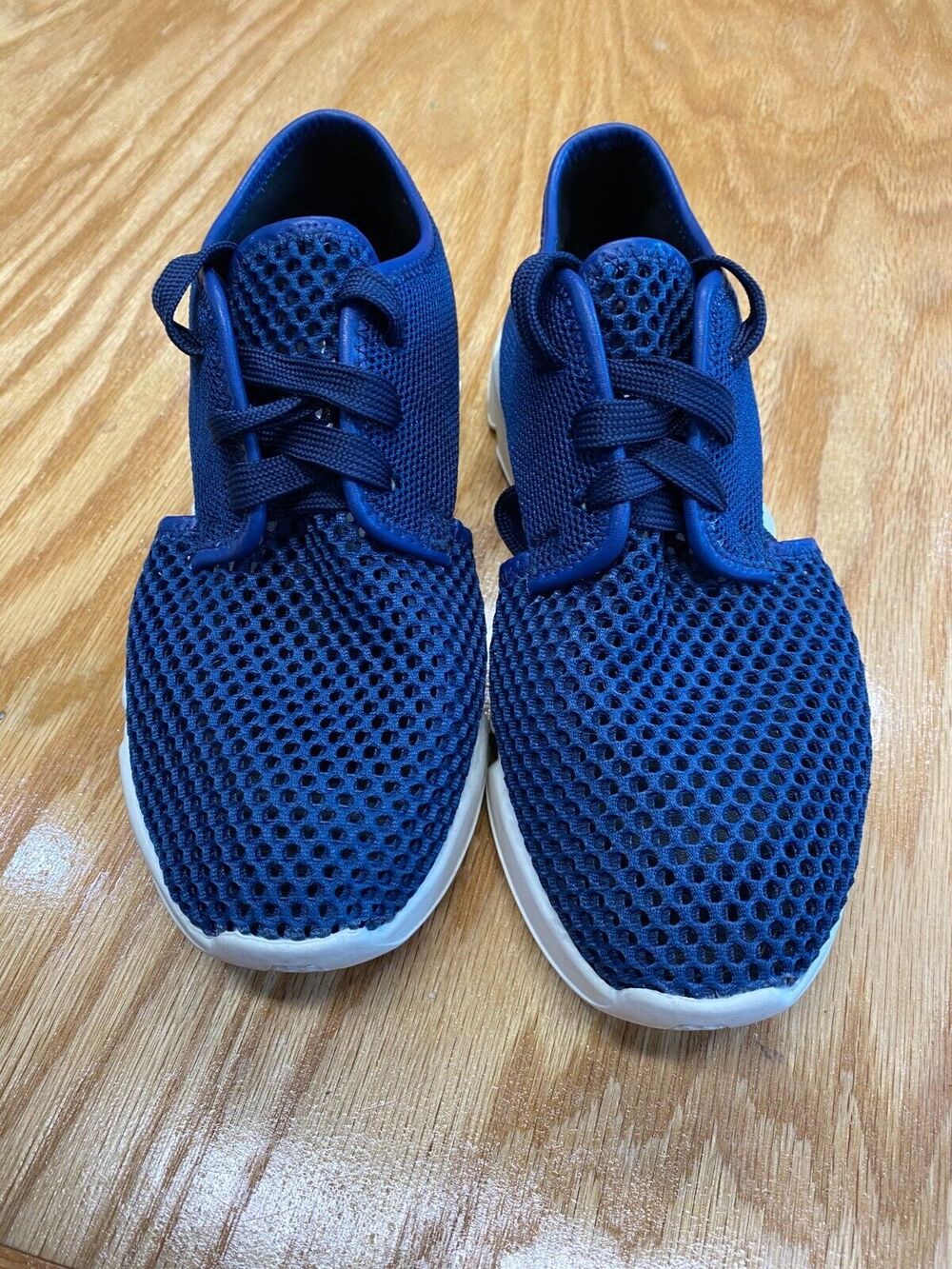 All Black Sneaker 6.5 Blue Mesh Low Top Lace Up Running Athletic Shoes S23
